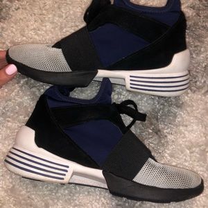 Kendall & Kylie Sneakers